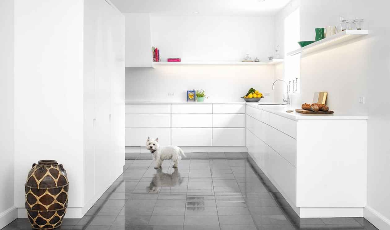 Cozinha de estilo minimalista